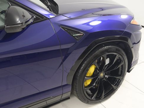 Used 2021 Lamborghini Urus image 82