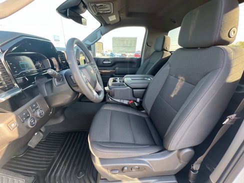 New 2025 Chevrolet Silverado 3500 LT image 12
