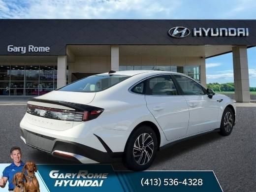 New 2026 Hyundai Sonata Blue FWD image 8