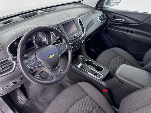 Used 2020 Chevrolet Equinox LT AWD/4WD image 11