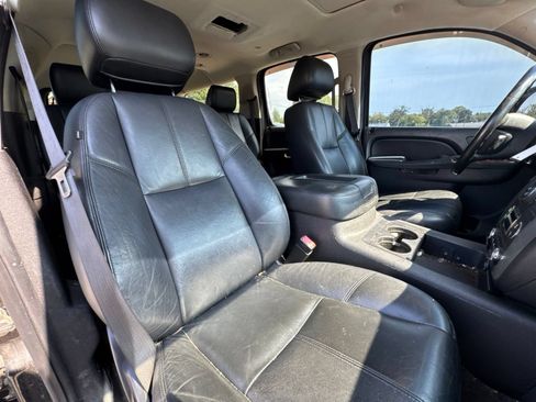 Used 2013 GMC Yukon XL SLT AWD/4WD image 29