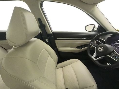 Certified 2023 Nissan Altima 2.5 SL FWD image 27
