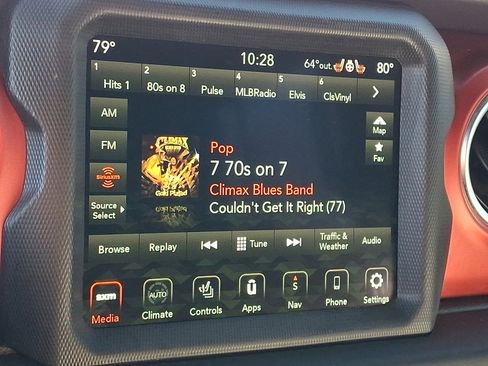 Used 2022 Jeep Wrangler Unlimited Rubicon w/ Steel Bumper Group image 28