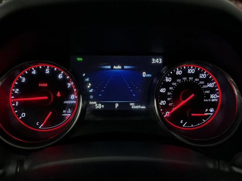 Used 2019 Toyota Camry XSE FWD image 21