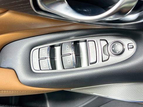 Used 2023 INFINITI Q50 Sensory RWD image 16