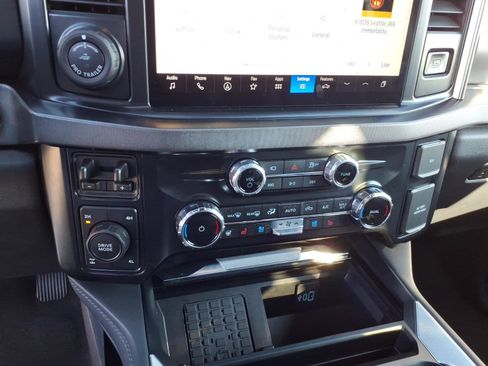 Certified 2025 Ford F350 Platinum image 19