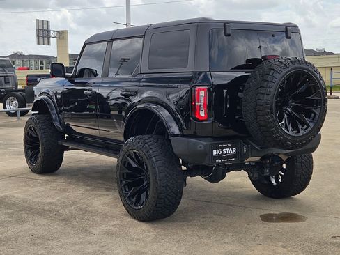 Used 2023 Ford Bronco Outer Banks image 6