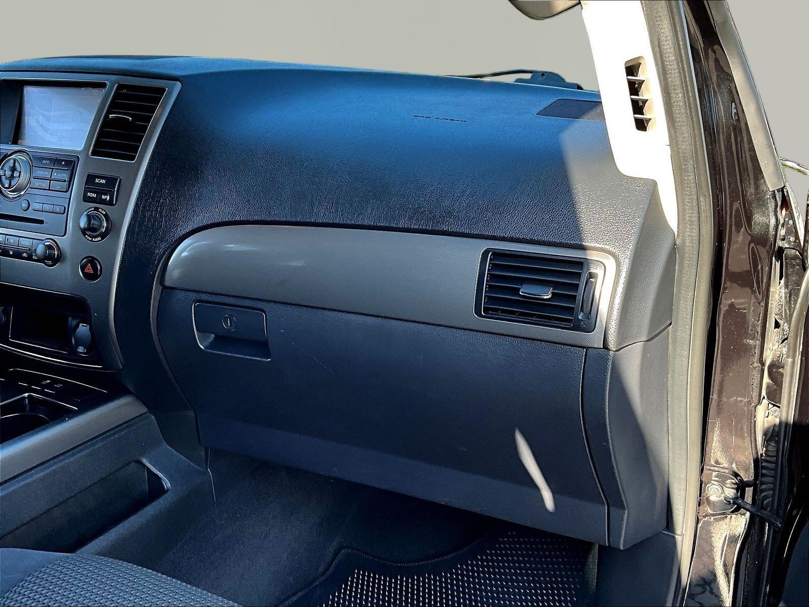 Used 2014 Nissan Armada SV RWD image 26