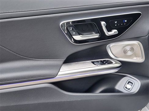 New 2026 Mercedes-Benz CLE 300 4MATIC Coupe image 10