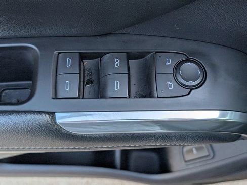 Certified 2024 Chevrolet Traverse LT FWD image 18