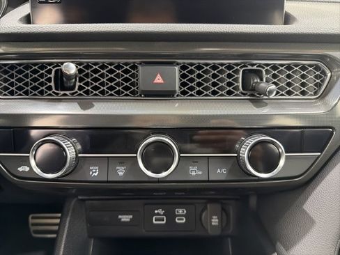 Certified 2023 Acura Integra A-Spec image 36