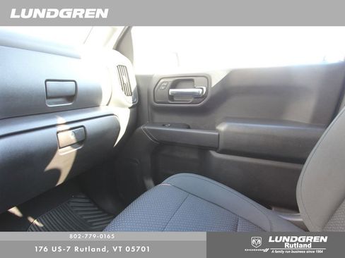 Used 2020 GMC Sierra 1500 4x4 Crew Cab w/ Convenience Package image 30