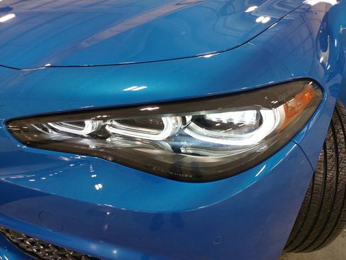 New 2025 Alfa Romeo Giulia AWD w/ Veloce Package AWD image 32