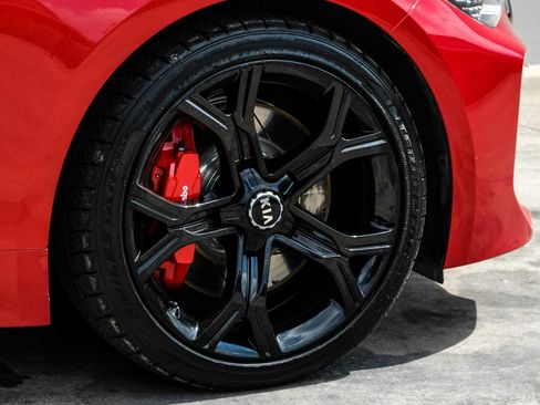 Used 2018 Kia Stinger GT1 RWD image 58