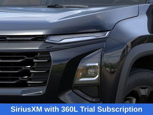 New 2027 Chevrolet Equinox LT w/ Convenience Package II FWD image 11