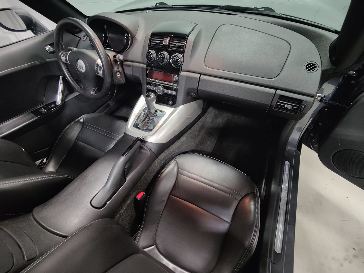 Used 2008 Saturn Sky Red Line RWD image 16