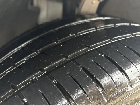 Used 2022 Volvo XC60 B5 Momentum w/ Climate Package image 12