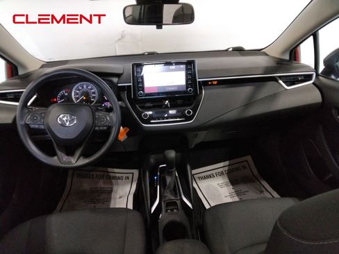 Used 2020 Toyota Corolla LE image 32