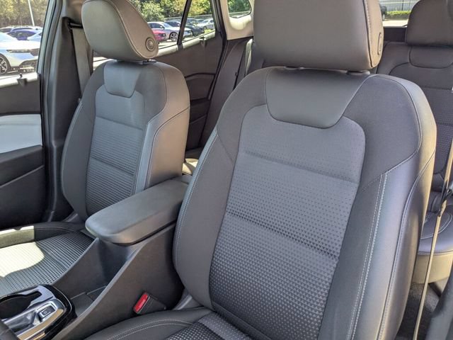 Used 2024 Chevrolet Trax LT w/ Driver Confidence Package FWD image 26