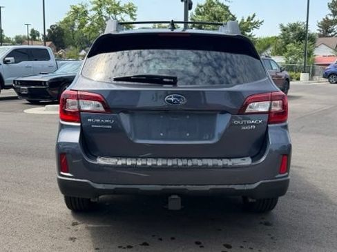 Used 2016 Subaru Outback 3.6R Limited AWD/4WD image 4