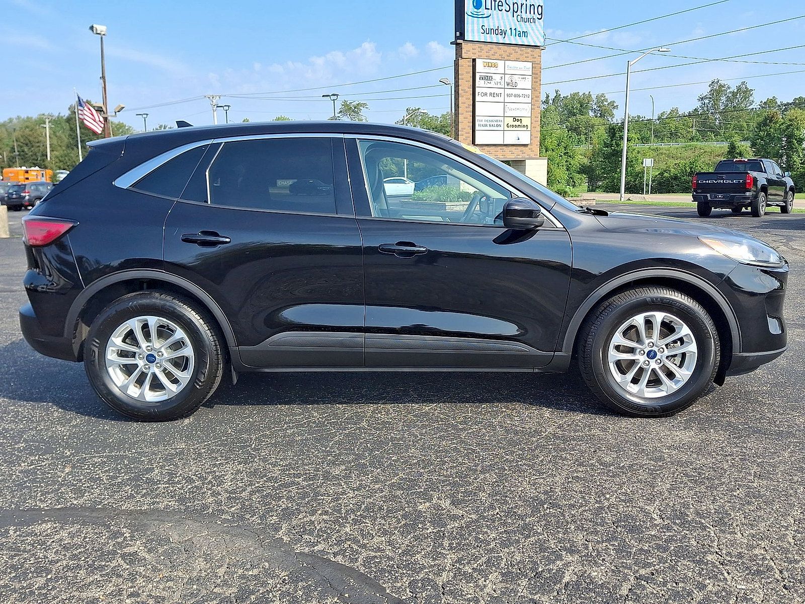 Used 2020 Ford Escape SE FWD image 26