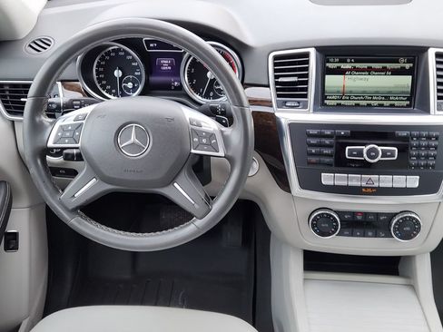 Used 2014 Mercedes-Benz ML 350 4MATIC image 27