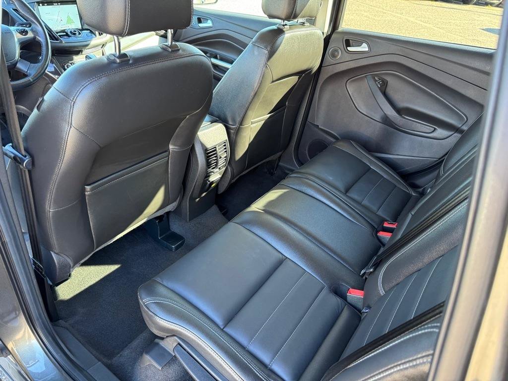 Used 2016 Ford Escape Titanium AWD/4WD image 18