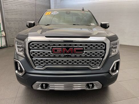 Used 2021 GMC Sierra 1500 Denali w/ Denali Ultimate Package AWD/4WD image 8