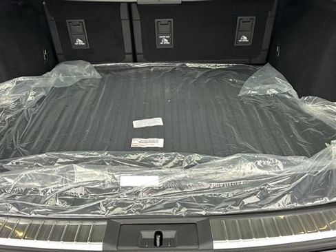 New 2025 Toyota Crown Signia w/ Advanced Technology Package image 35