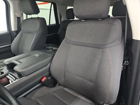 Used 2025 Ford Expedition Max Active image 26