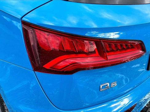 Used 2020 Audi Q5 e Premium Plus w/ Premium Plus Package image 28