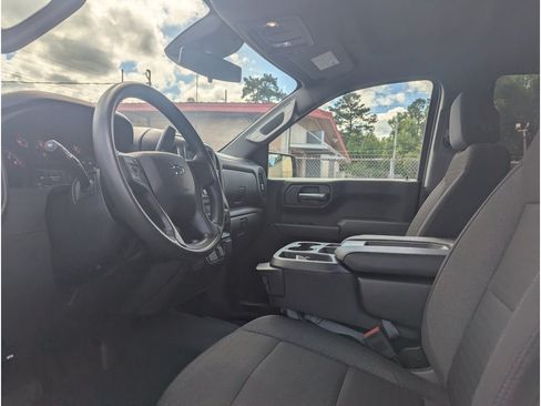 Used 2024 Chevrolet Silverado 1500 Custom w/ Rally Edition AWD/4WD image 10