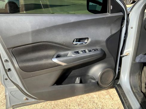 Used 2023 Nissan Kicks SV FWD image 21