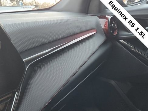 Used 2025 Chevrolet Equinox RS image 31