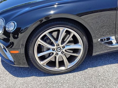 Used 2021 Bentley Continental GT AWD/4WD image 21