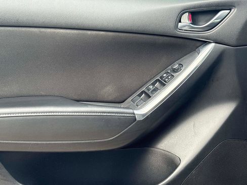 Used 2016 MAZDA CX-5 Touring image 15