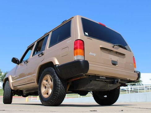 Used 1999 Jeep Cherokee Sport AWD/4WD image 17