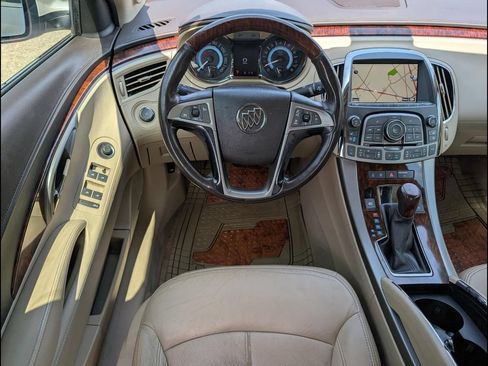 Used 2013 Buick LaCrosse Premium w/ Entertainment Package FWD image 10
