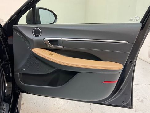 Used 2023 Hyundai Sonata Limited image 30