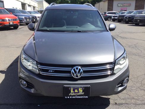 Used 2014 Volkswagen Tiguan SEL AWD/4WD image 3