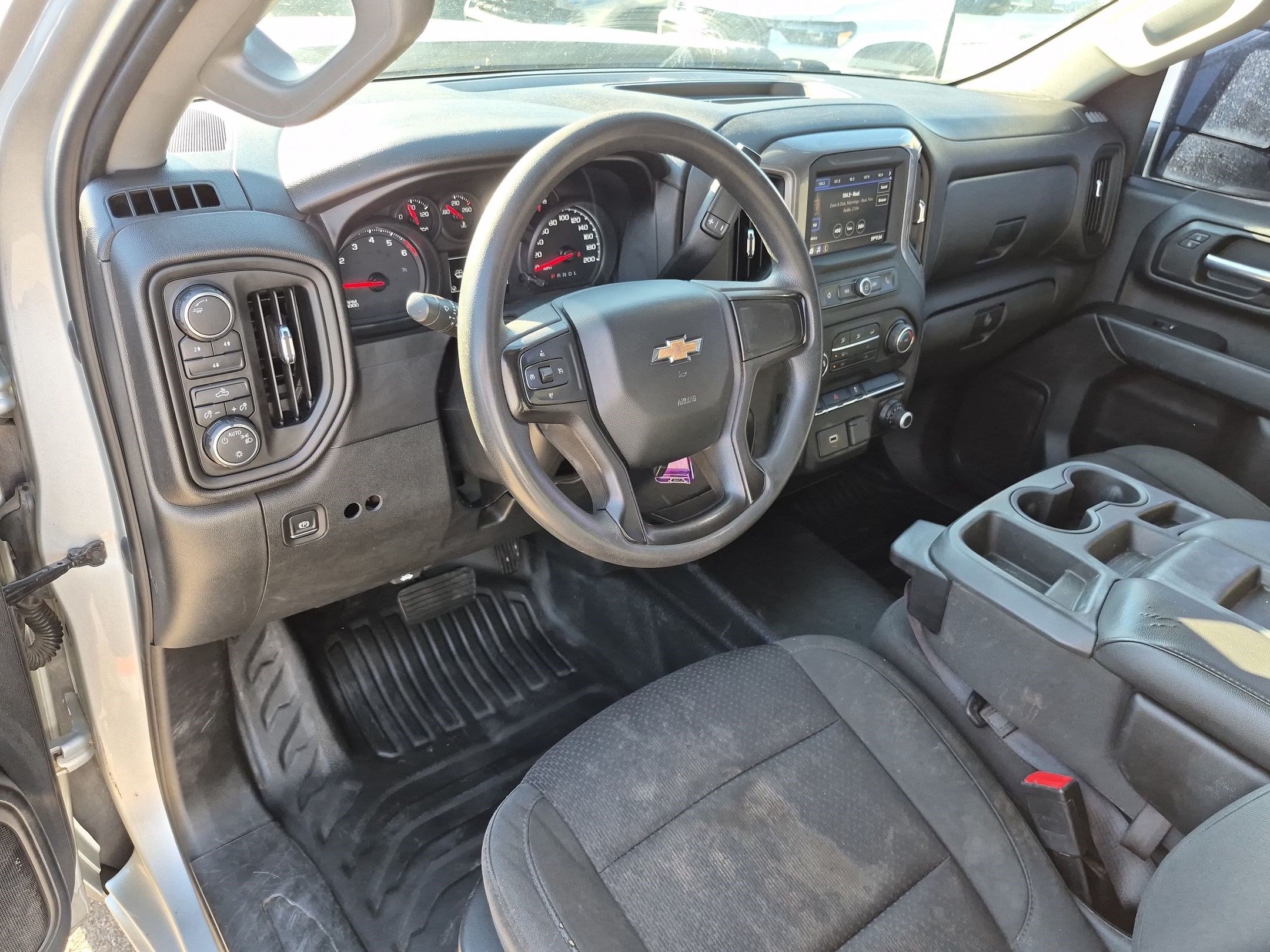 Used 2020 Chevrolet Silverado 3500 W/T w/ Z71 Off-Road Package AWD/4WD image 14