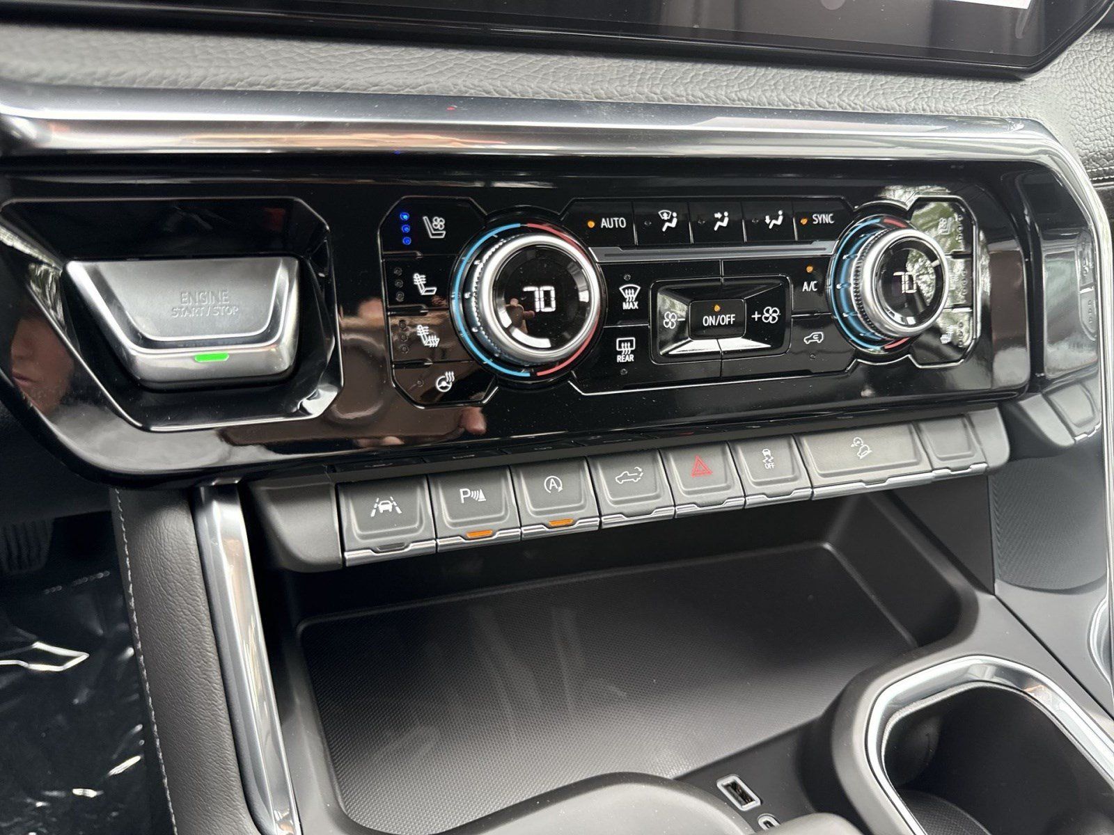 New 2026 GMC Sierra 1500 Denali AWD/4WD image 15