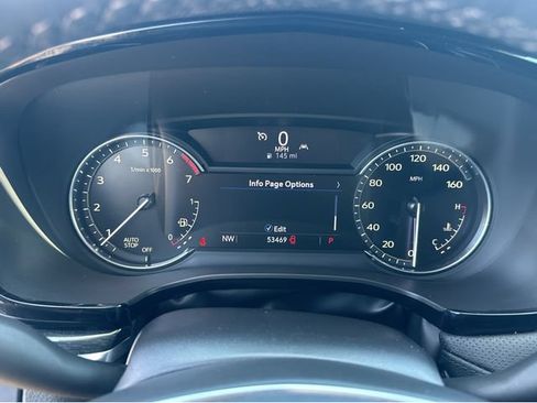 Certified 2022 Cadillac XT5 Premium Luxury FWD image 31