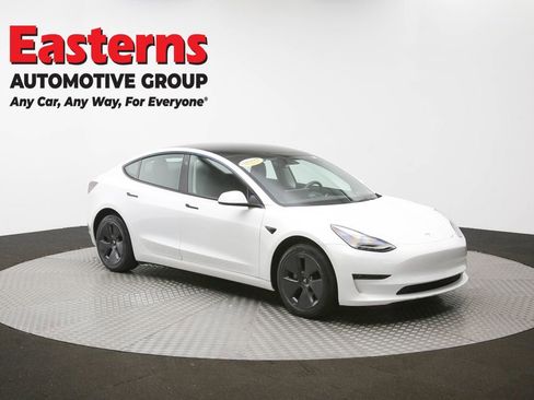 Used 2023 Tesla Model 3 Standard Range image 60