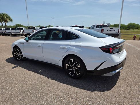 Used 2024 Hyundai Sonata SEL FWD image 5