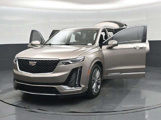 Used 2022 Cadillac XT6 Premium Luxury FWD image 61