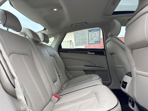 Used 2017 Ford Fusion Energi Platinum image 15