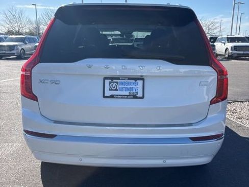 Used 2024 Volvo XC90 T8 Plus w/ Protection Package Premier image 3