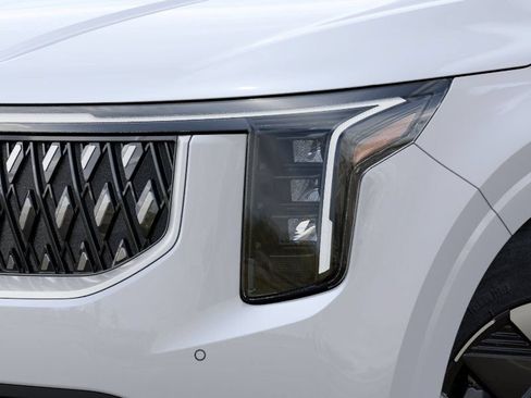 New 2026 Kia Carnival LXS FWD image 10