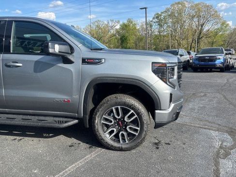 New 2026 GMC Sierra 1500 AT4 image 4